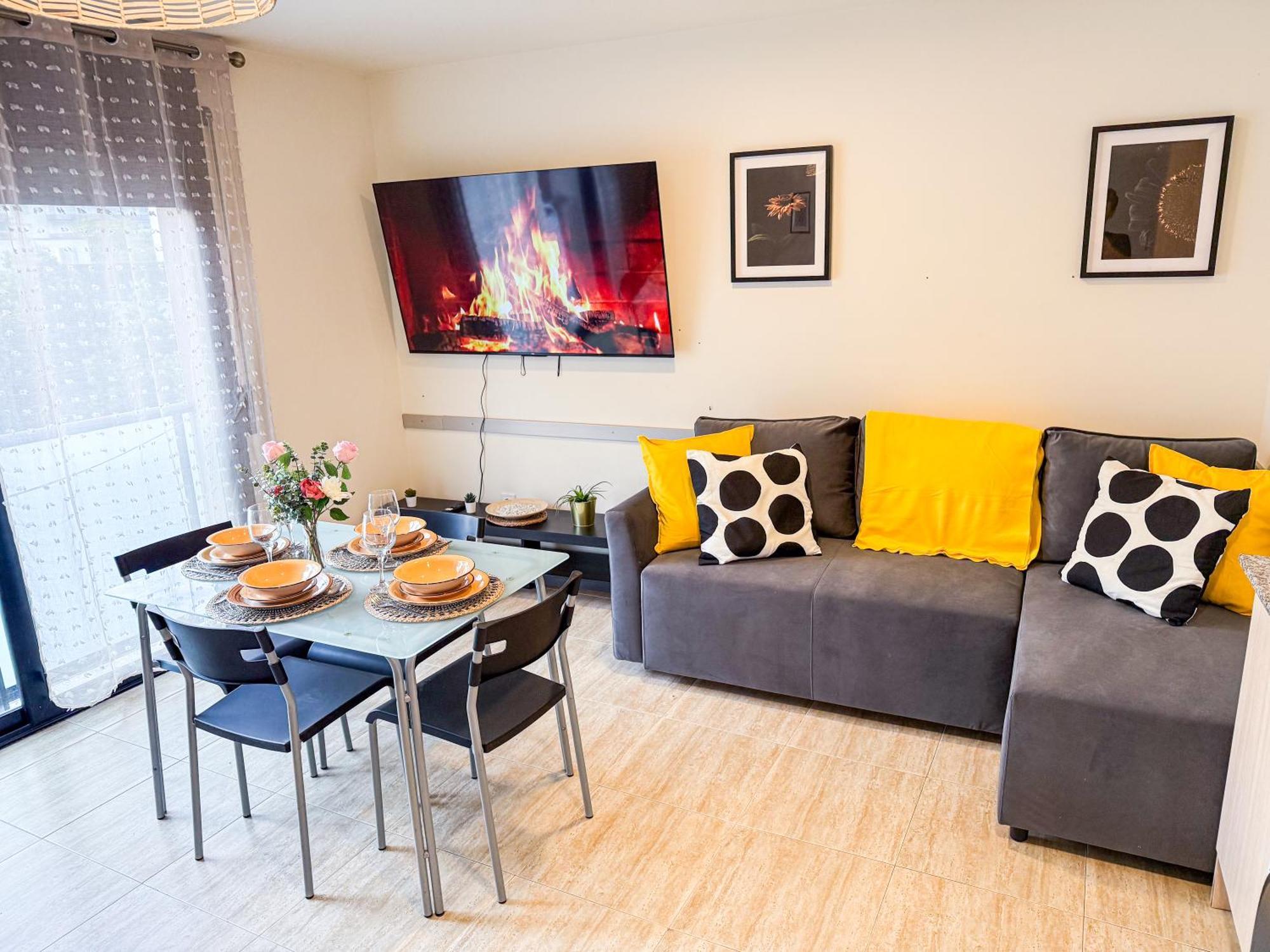 Studio Apartments *
